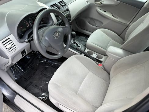 Used 2009 Toyota Corolla LE FWD image 11