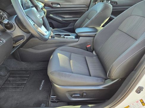 Used 2025 Nissan Altima 2.5 SV w/ SV Special Edition Package AWD/4WD image 20