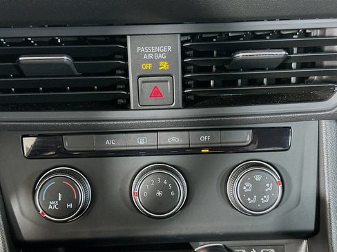 Used 2020 Volkswagen Jetta S image 22
