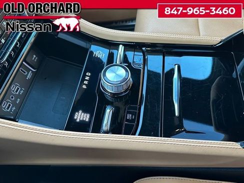 Used 2024 Jeep Grand Cherokee L Summit image 15