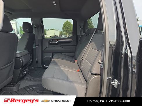 Certified 2023 Chevrolet Silverado 1500 LT AWD/4WD image 12