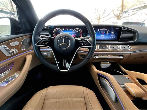 Certified 2025 Mercedes-Benz GLE 450 GLE 450 image 6