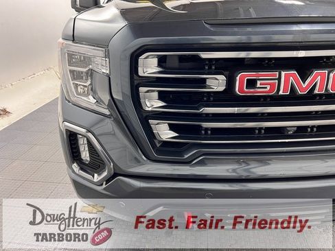 Used 2019 GMC Sierra 1500 AT4 w/ AT4 Premium Package image 10