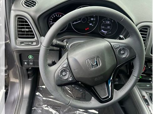 Used 2020 Honda HR-V Sport image 10