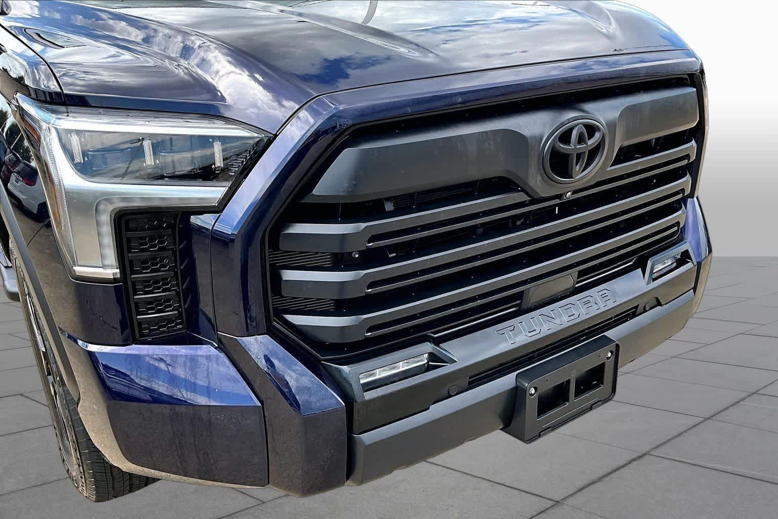 Used 2026 Toyota Tundra Limited AWD/4WD image 30