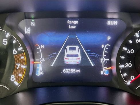Used 2022 Jeep Compass Latitude w/ Sun and Sound Group AWD/4WD image 15