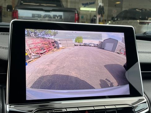 New 2026 Jeep Compass Latitude image 21