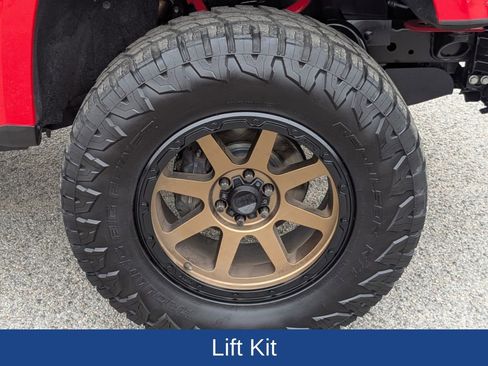 Used 2018 Chevrolet Colorado LT image 11