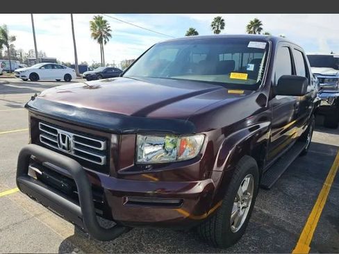 Used 2008 Honda Ridgeline RT image 2