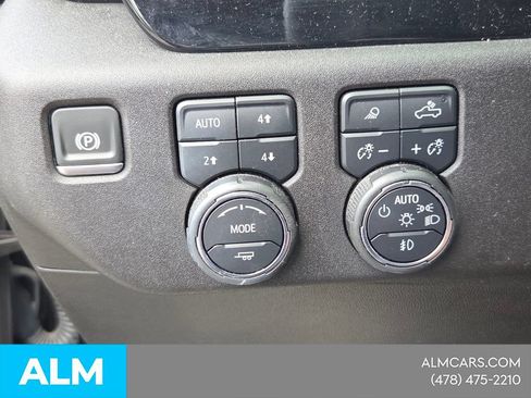 Used 2024 Chevrolet Silverado 1500 High Country w/ Midnight Edition AWD/4WD image 24