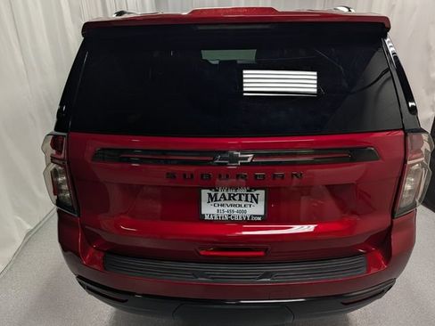 Used 2023 Chevrolet Suburban Z71 AWD/4WD image 6
