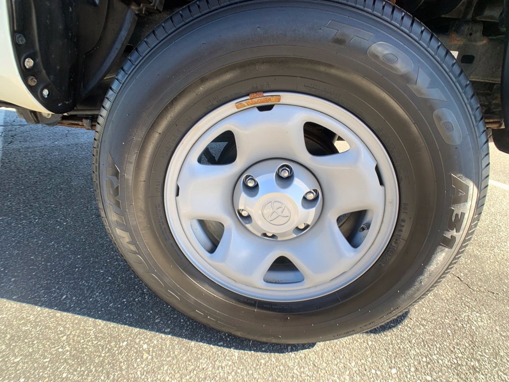 Used 2023 Toyota Tacoma SR AWD/4WD image 27