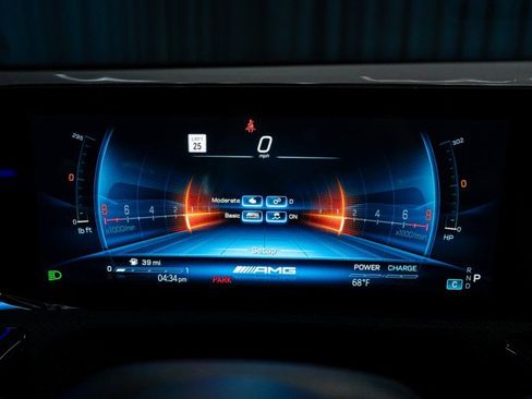 New 2026 Mercedes-Benz CLA 35 AMG 4MATIC image 17