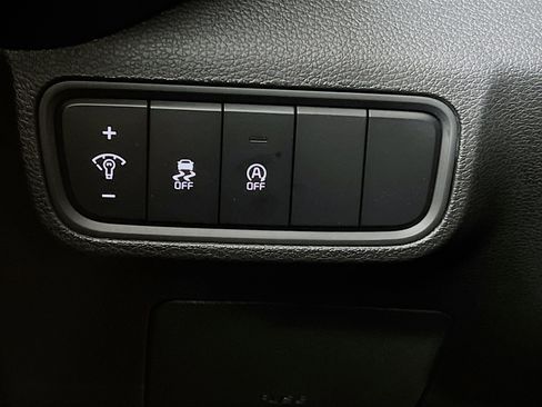 New 2025 Kia Soul LX image 12