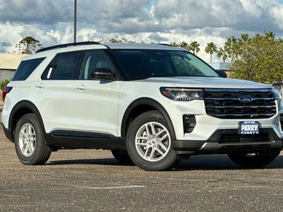 New 2026 Ford Explorer Active w/ Active Comfort Package