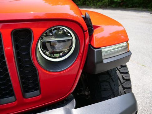 Used 2022 Jeep Gladiator Rubicon w/ LED Lighting Group AWD/4WD image 43