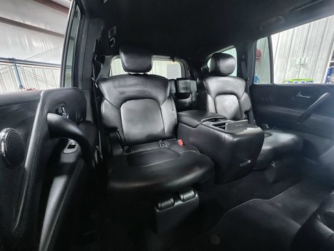 Used 2023 Nissan Armada SL w/ Midnight Edition Package RWD image 20