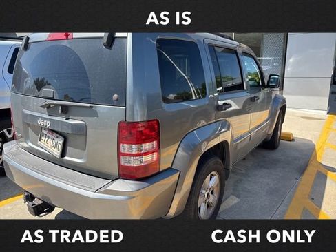 Used 2012 Jeep Liberty Sport w/ Popular Equipment Group AWD/4WD image 4
