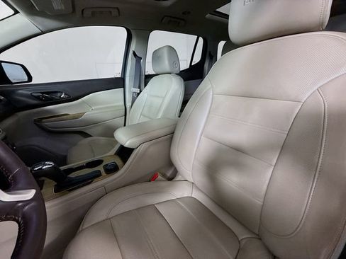 Used 2018 GMC Acadia Denali w/ Technology Package AWD/4WD image 24