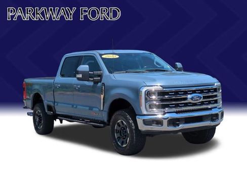 Used 2023 Ford F250 Lariat w/ Lariat Ultimate Package AWD/4WD image 7