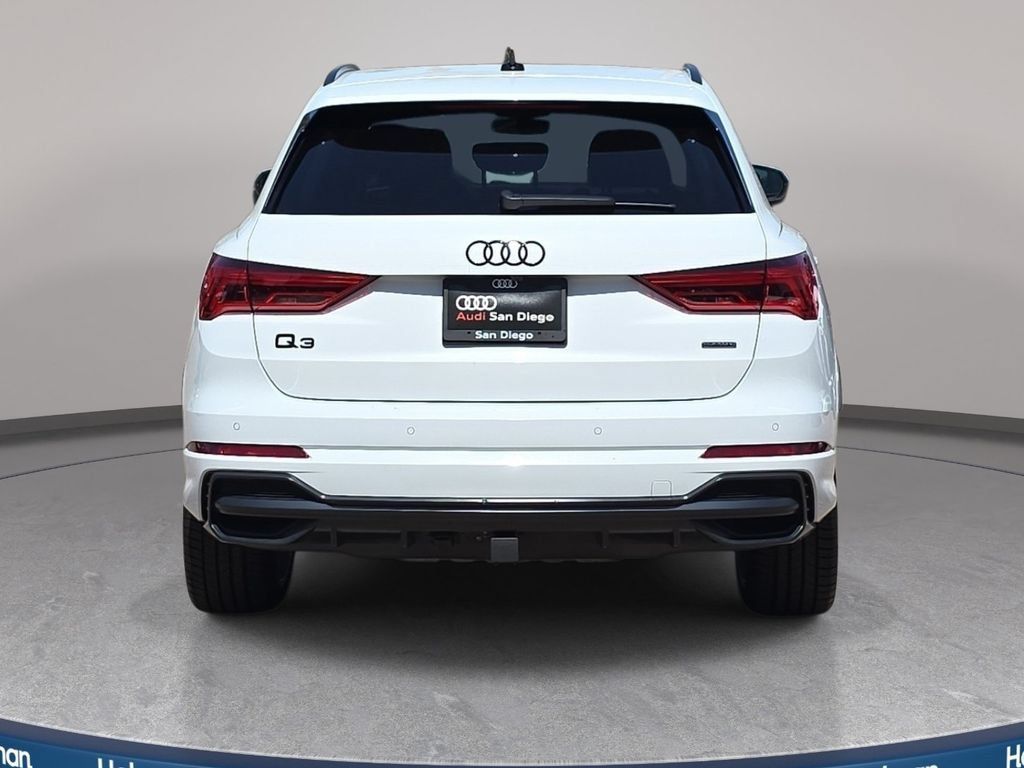 Used 2022 Audi Q3 2.0T Premium Plus w/ Premium Plus Package AWD/4WD image 7