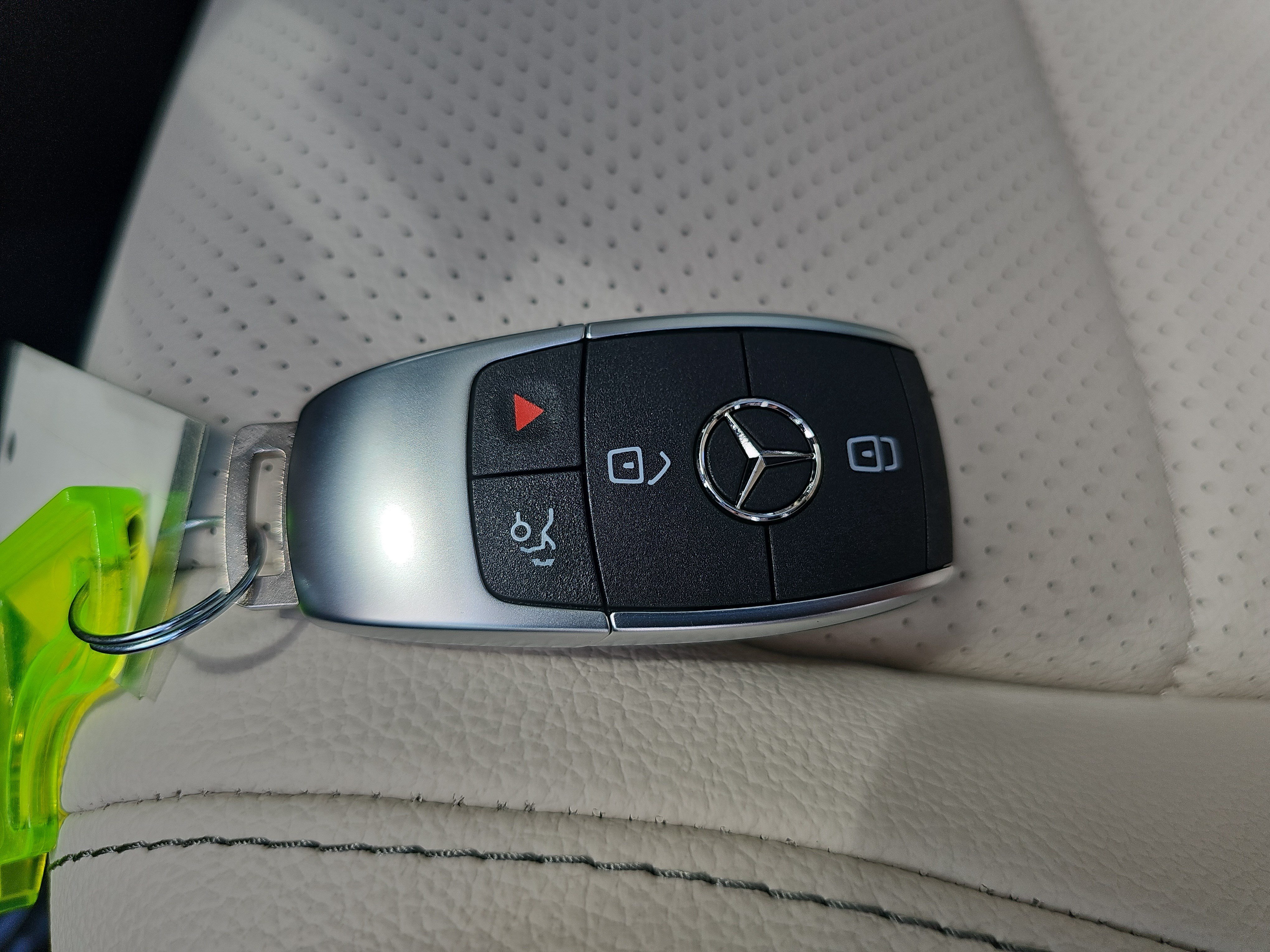 New 2026 Mercedes-Benz GLE 450 4MATIC image 37
