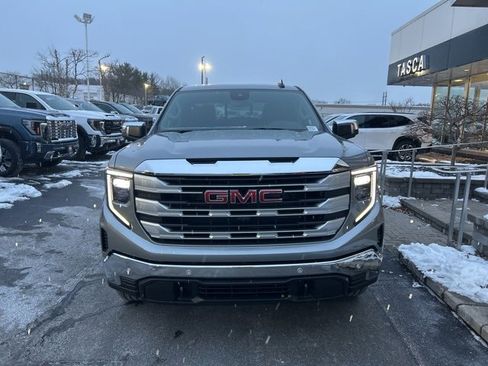 New 2026 GMC Sierra 1500 SLE w/ Preferred Package image 2