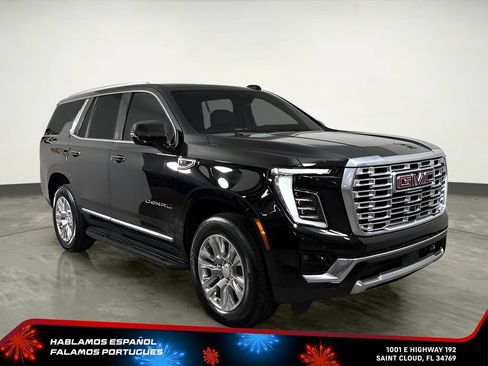 Used 2025 GMC Yukon Denali AWD/4WD image 13