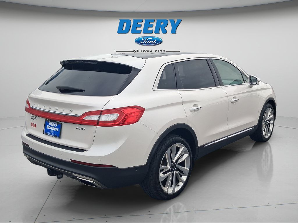 Used 2017 Lincoln MKX Black Label w/ Driver Assistance Package AWD/4WD image 13