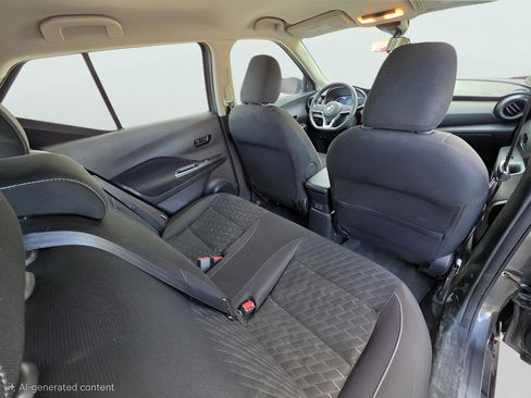 Used 2021 Nissan Kicks S FWD image 20