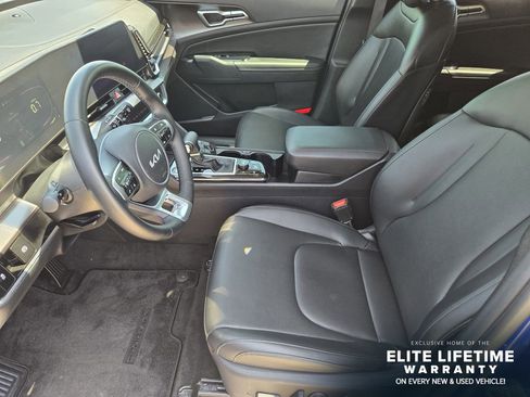 Certified 2024 Kia Sportage EX FWD image 11