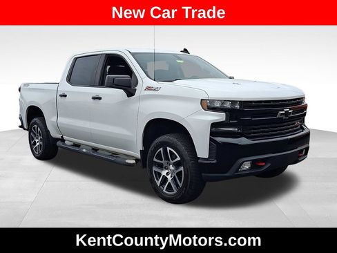 Used 2020 Chevrolet Silverado 1500 LT Trail Boss AWD/4WD image 1