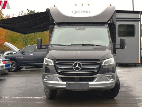 Used 2019 Mercedes-Benz Sprinter 170 image 10
