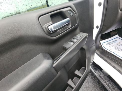 Used 2021 Chevrolet Silverado 1500 Custom Trail Boss w/ Safety Confidence Package image 13