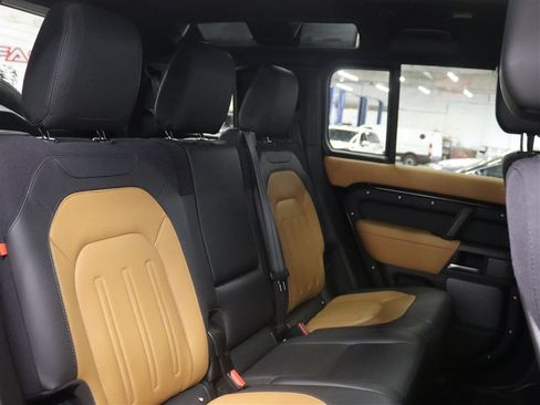 Used 2021 Land Rover Defender 110 X AWD/4WD image 22