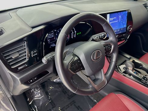 Used 2023 Lexus NX 350 AWD image 9