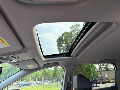Used 2022 Honda CR-V EX-L image 20