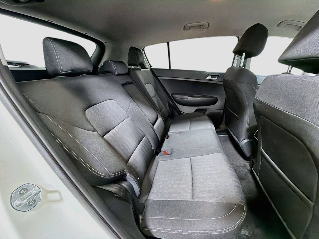 Used 2020 Kia Sportage LX AWD/4WD image 26