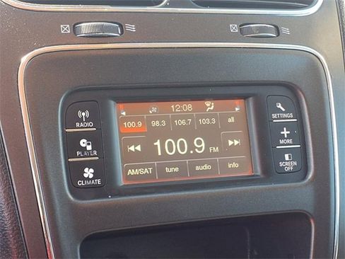 Used 2020 Dodge Journey SE w/ SE Popular Equipment Group image 6