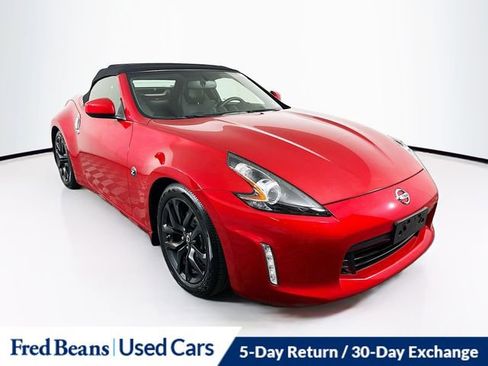 Certified 2019 Nissan 370Z Touring image 1