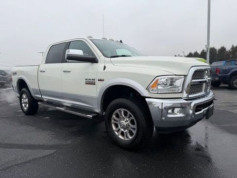 Used 2018 RAM 2500 Laramie w/ Snow Chief Group image 9