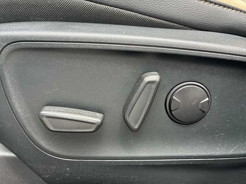 Used 2021 Ford Escape SEL AWD/4WD image 14