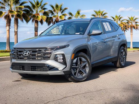 Certified 2026 Hyundai Tucson SEL FWD image 3