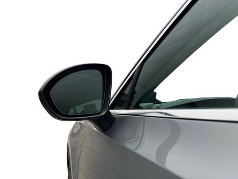 Used 2023 Buick Envision Preferred image 19