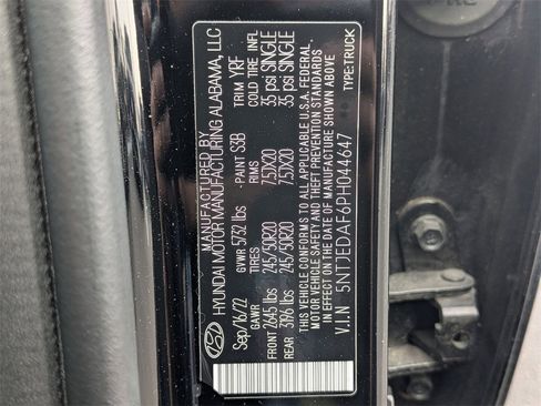 Certified 2023 Hyundai Santa Cruz Limited w/ Cargo Package image 23