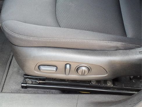 Used 2024 Chevrolet Malibu LT FWD image 20
