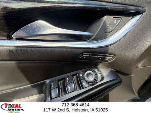 Used 2021 Buick Enclave Avenir w/ Trailering Package, 5000 lbs. AWD/4WD image 19