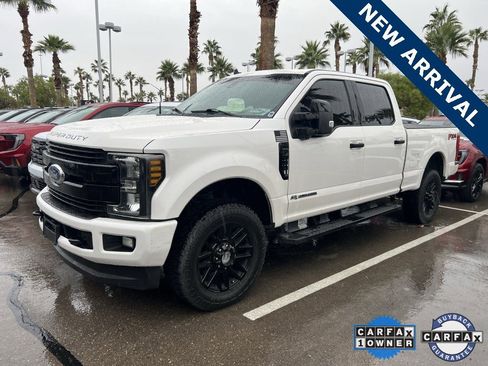 Used 2019 Ford F250 Lariat w/ Lariat Ultimate Package image 2