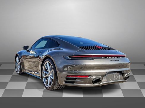 Used 2024 Porsche 911 Carrera image 4