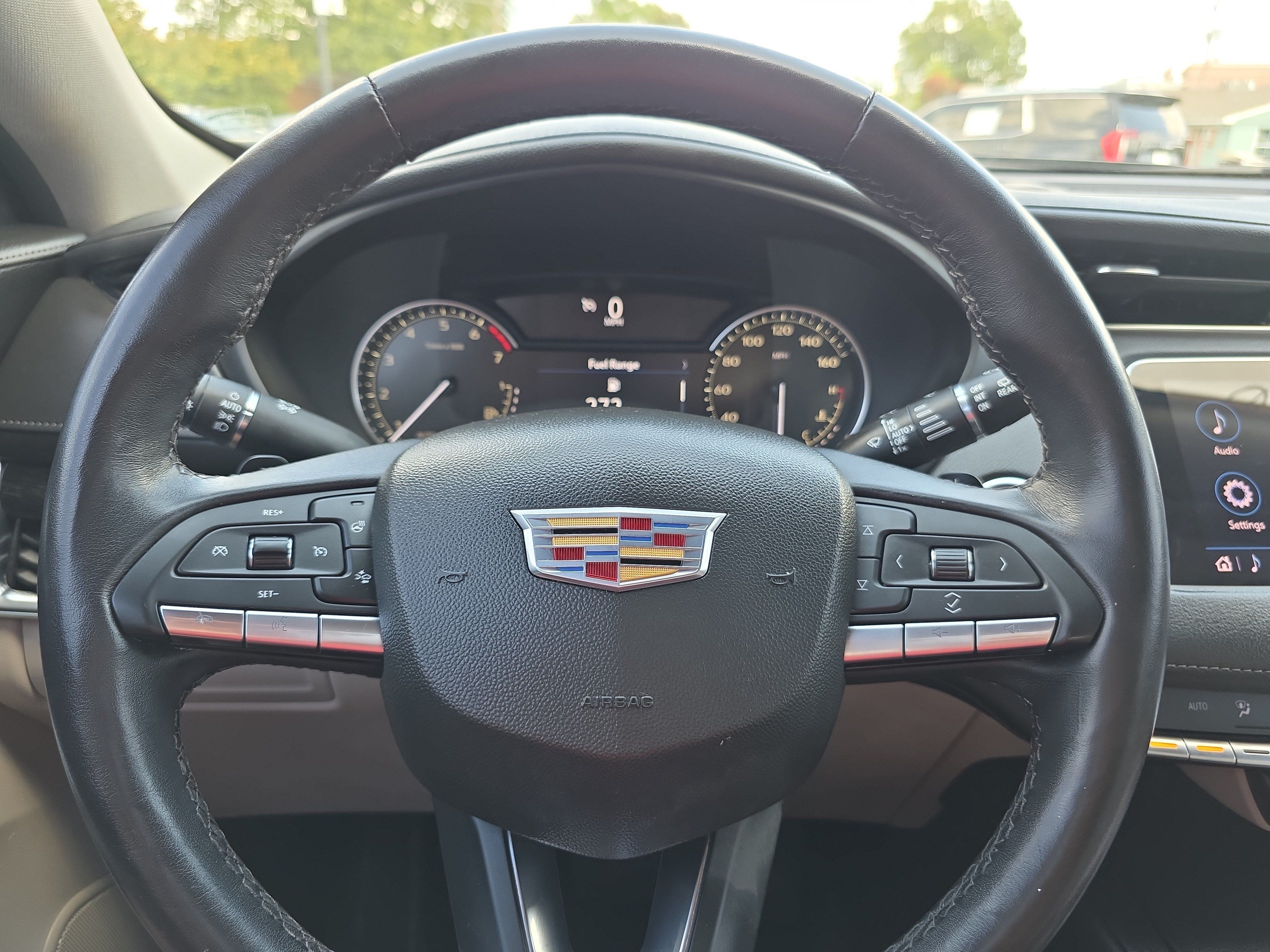 Used 2023 Cadillac XT4 Premium Luxury w/ Cold Weather Package FWD image 18